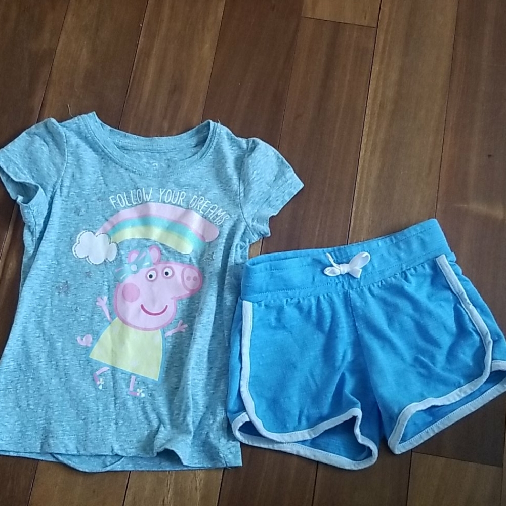 Peppa Pig T-shirt & cat and jack shorts